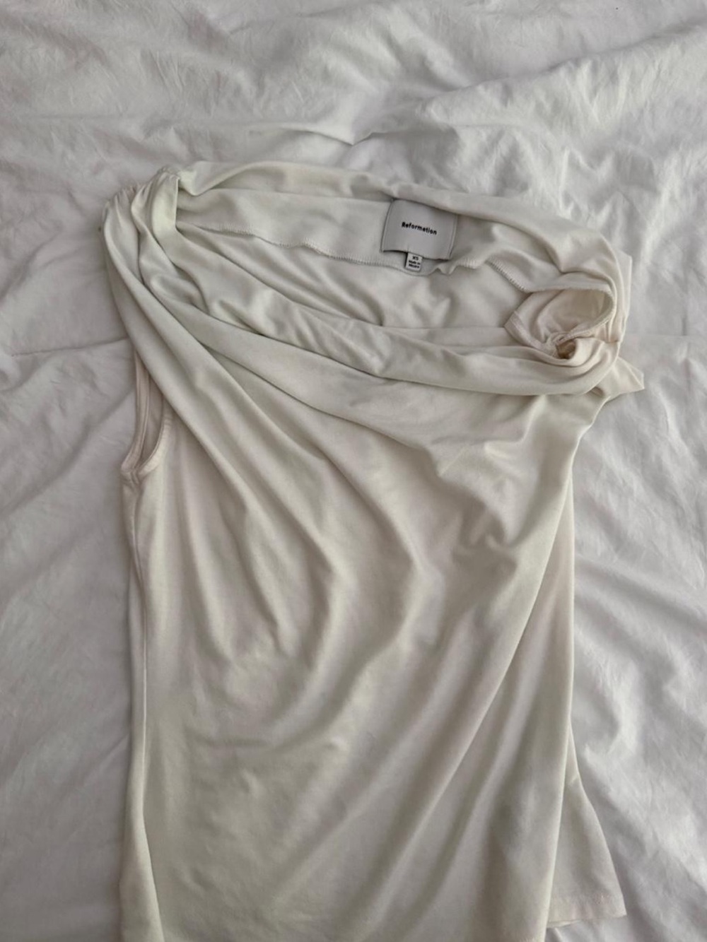 Reformation One-Shoulder Top - Picture 3 of 3